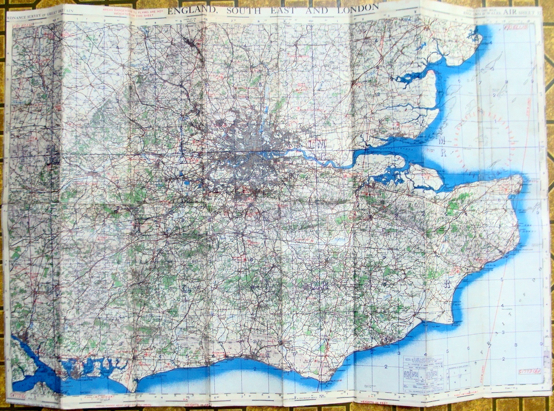 ORDNANCE SURVEY OF GREAT BRITAIN - England, South East and London World War II Map: England & Wales Air Sheet 12